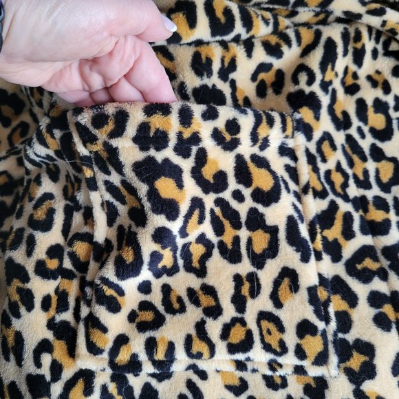 Super Plush Soft Fleece Bathrobe - Charter Club (Macy's Brand) - Picture 8 of 9